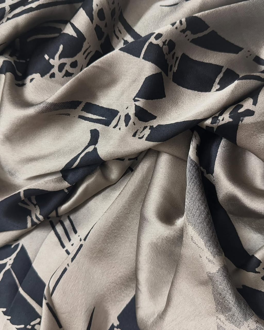 Product Image - Exquisite Designer Sarees | Georgette Fabric | Festive Wear