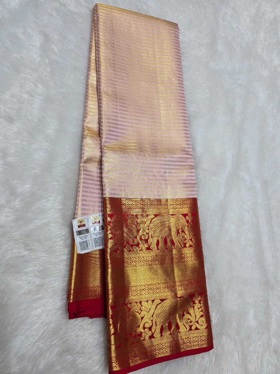 Product Image - Elegant Designer Georgette Saree for Festive Occasions