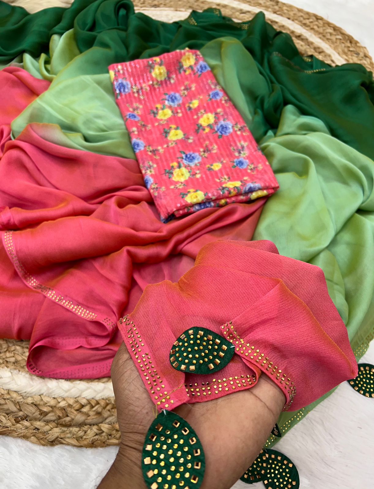 Product Image - Aruna All Time Hit Designer Saree - 3D Velvet Siffon with Diamonds Border