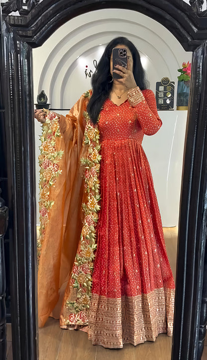 Product Image - Exquisite Designer Georgette Fabric Saree for Weddings & Festive Events