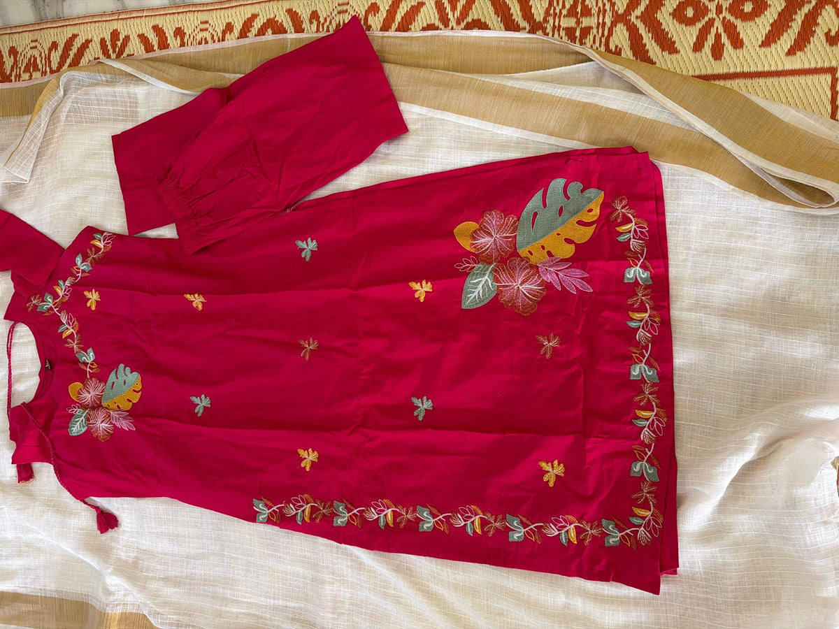 Product Image - Elegant Cord Sets for Effortless Style - 3