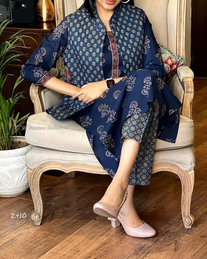 Product Image - Voluminous Jacket Suit Set - Elegant Cotton Ethnic Wear