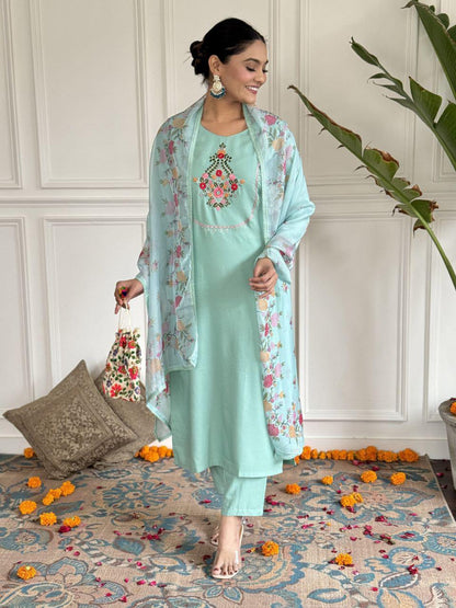 Product Image - Elegant Embroidered Kurti Set with Silk Dupatta