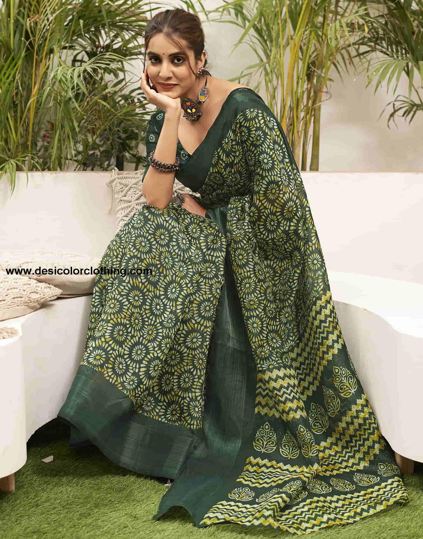 Dark Green Cotton Printed Saree