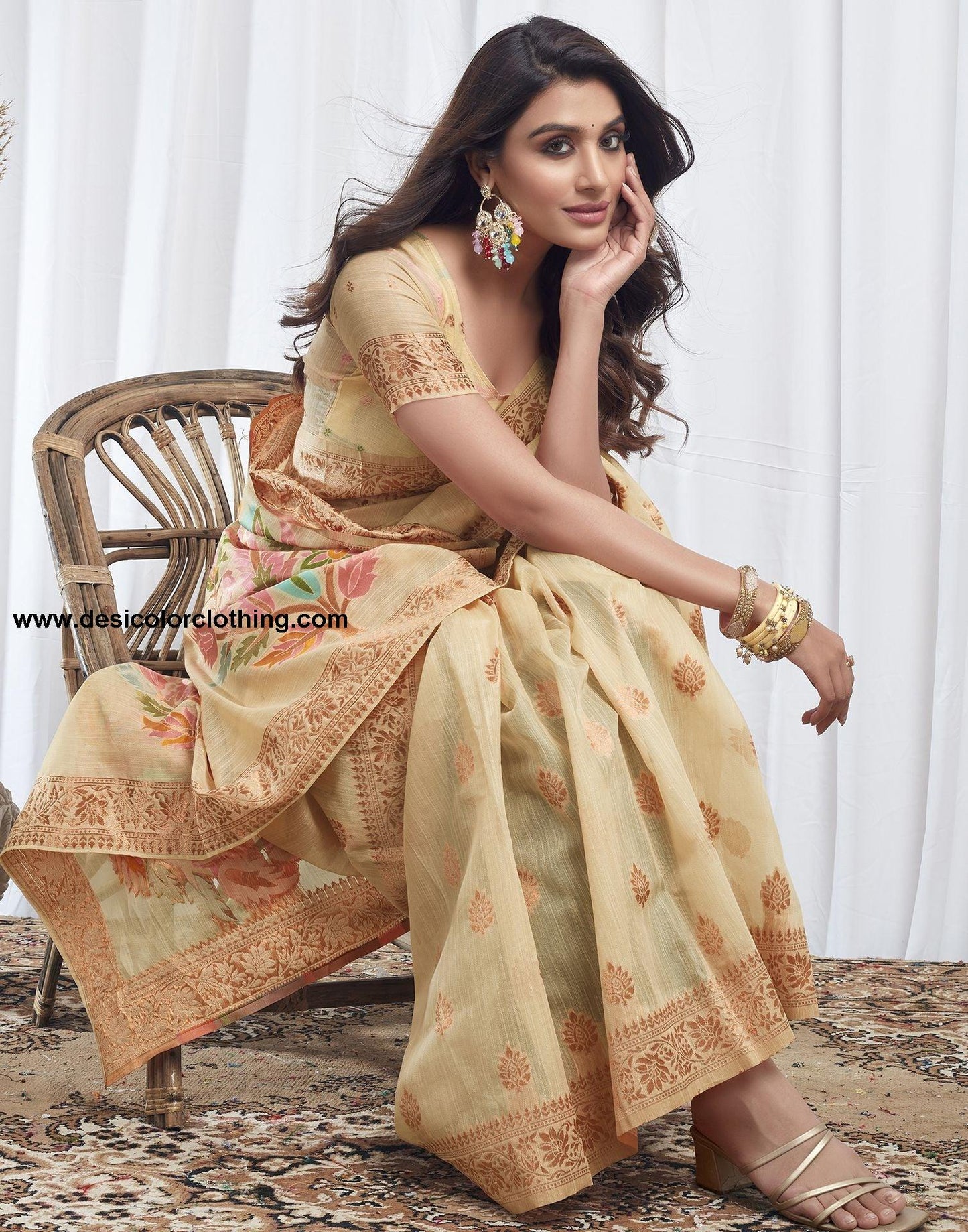 Cream Jacquard Linen Saree
