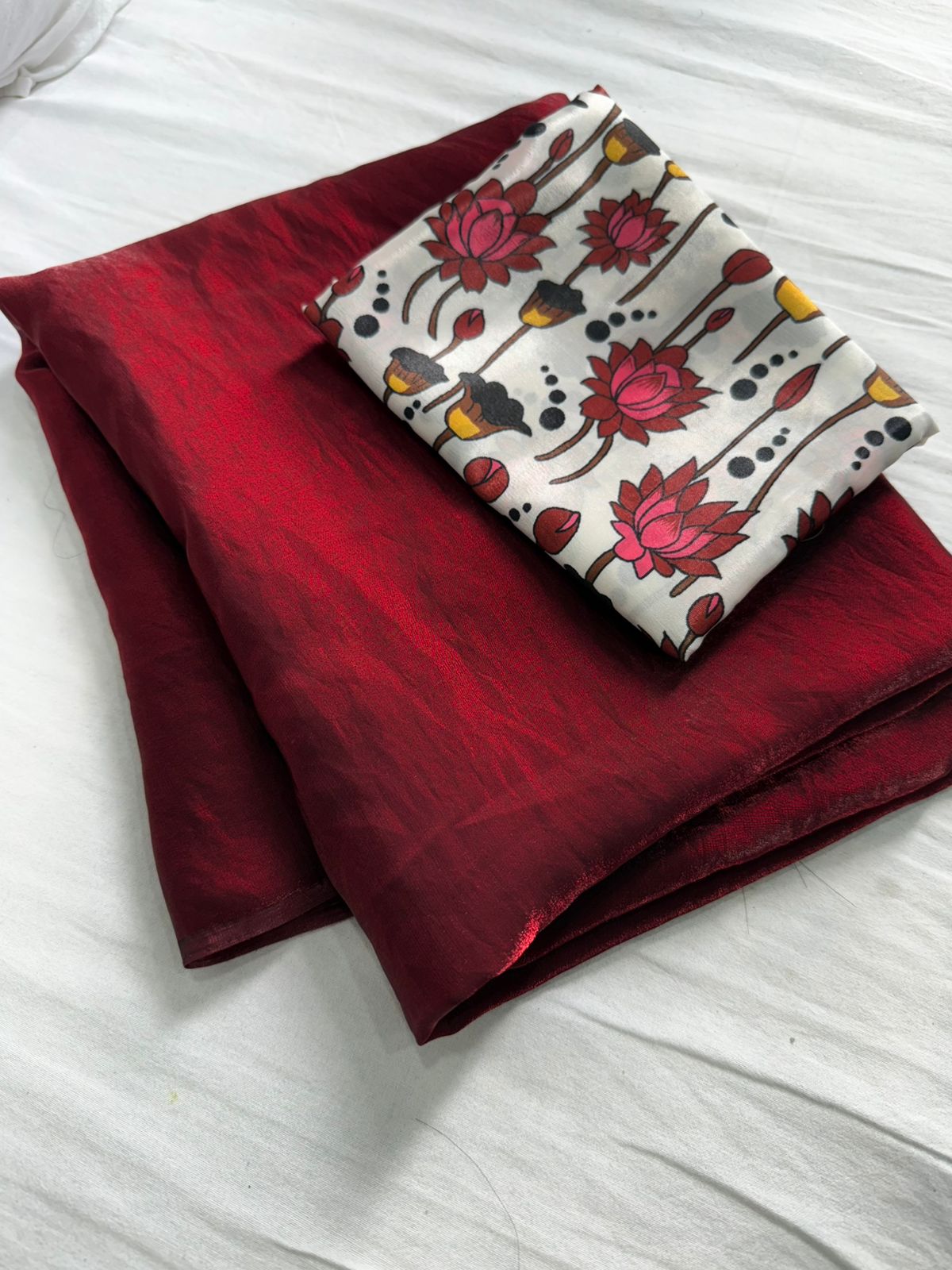 Product Image - Space Soft Silk Saree with Digital Print Blouse