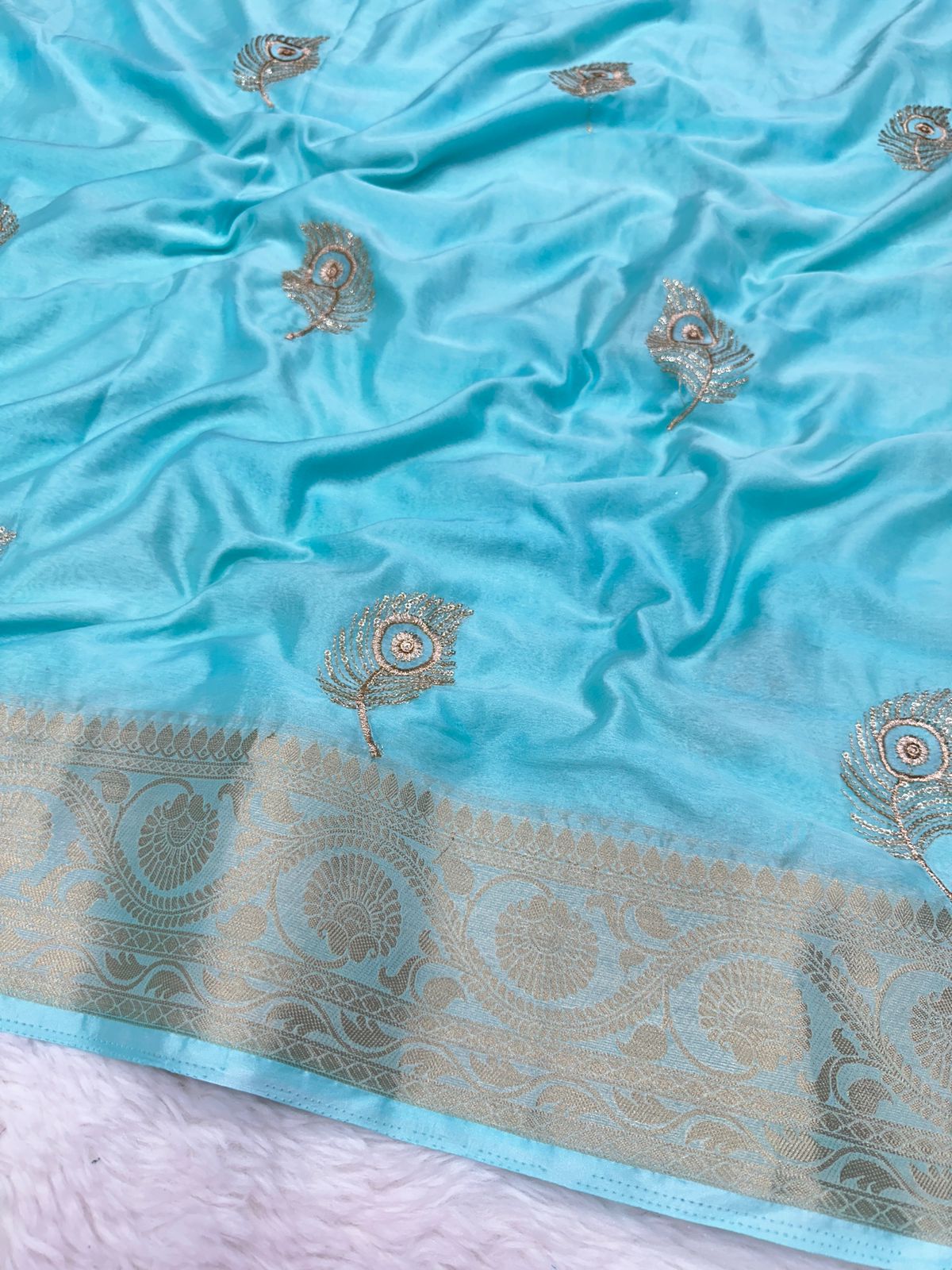 Product Image - Elegant Pure Chinnon Saree with Jacquard Zari Butta and Rich Pallu | Designer Festive Wear