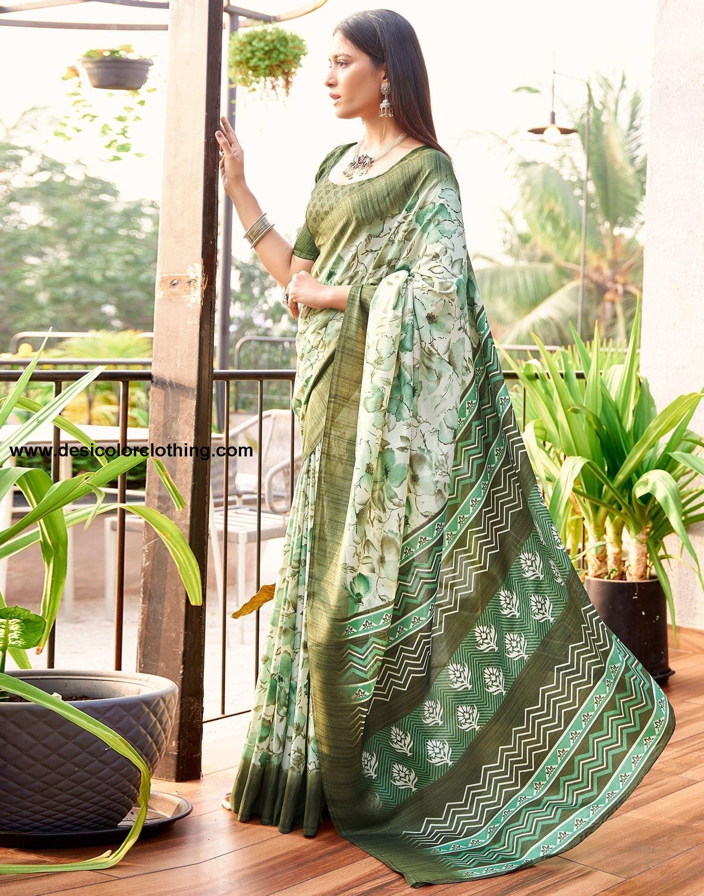 Cream Printed Silk Saree