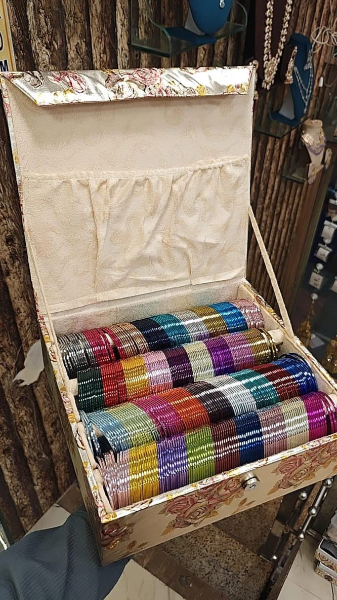 Product Image - Shop beautiful bangles in Canada at DesiColorClothing. We have a - 8