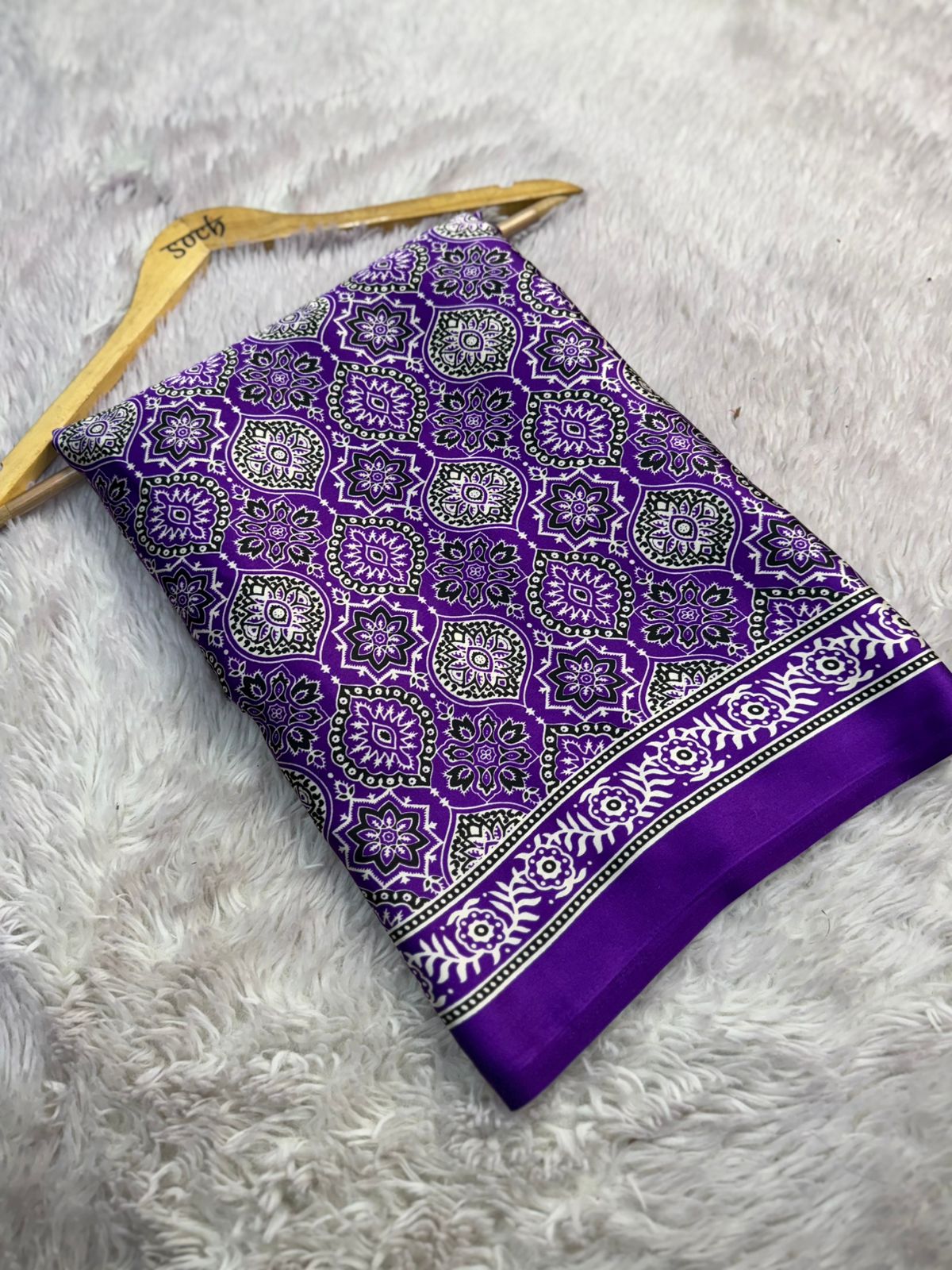 Product Image - Elegant Semi Gajji Bandhej Silk Saree - Perfect Ethnic Wear