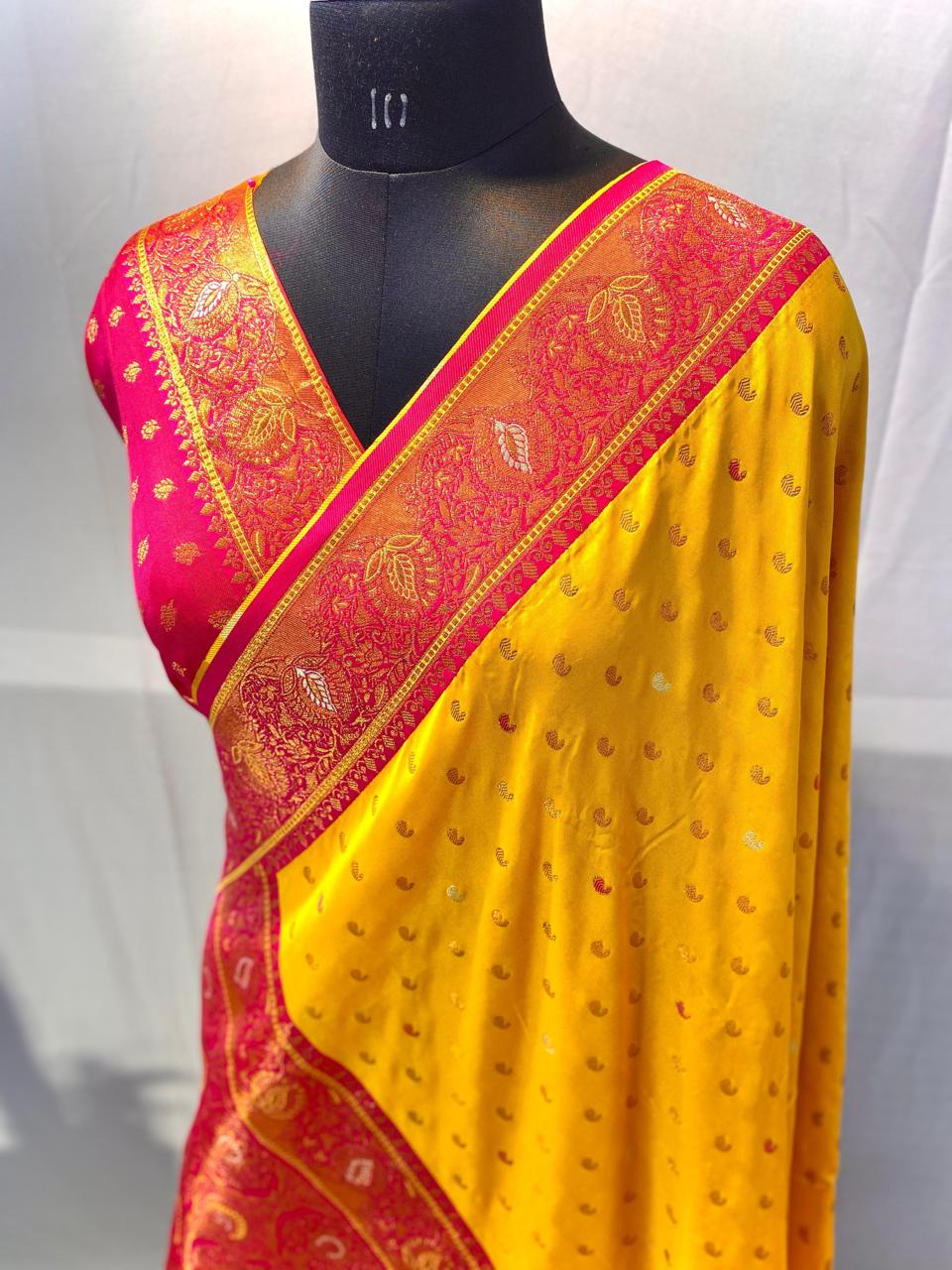 Product Image - Exquisite Pure Soft Paithani Silk Saree with Contrast Weaving Border