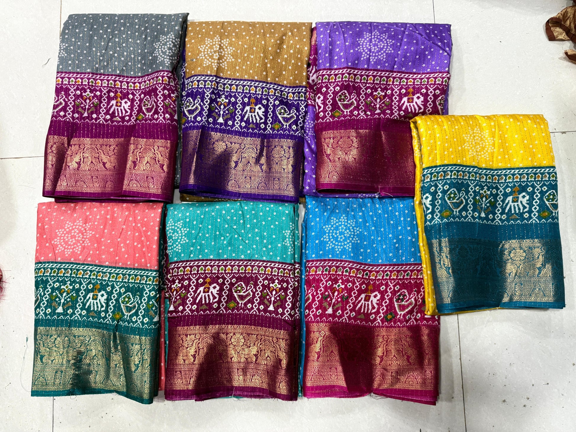 Product Image - Designer Dola Silk Saree with Floral Design & Contrast Border