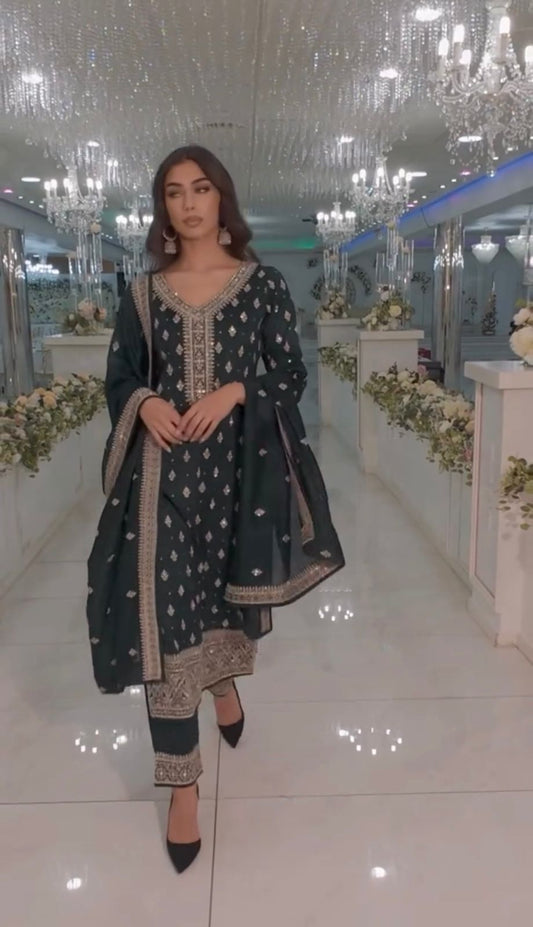 Product Image - Exquisite Designer Georgette Saree with Heavy Embroidery - Perfect Festive & Wedding Wear