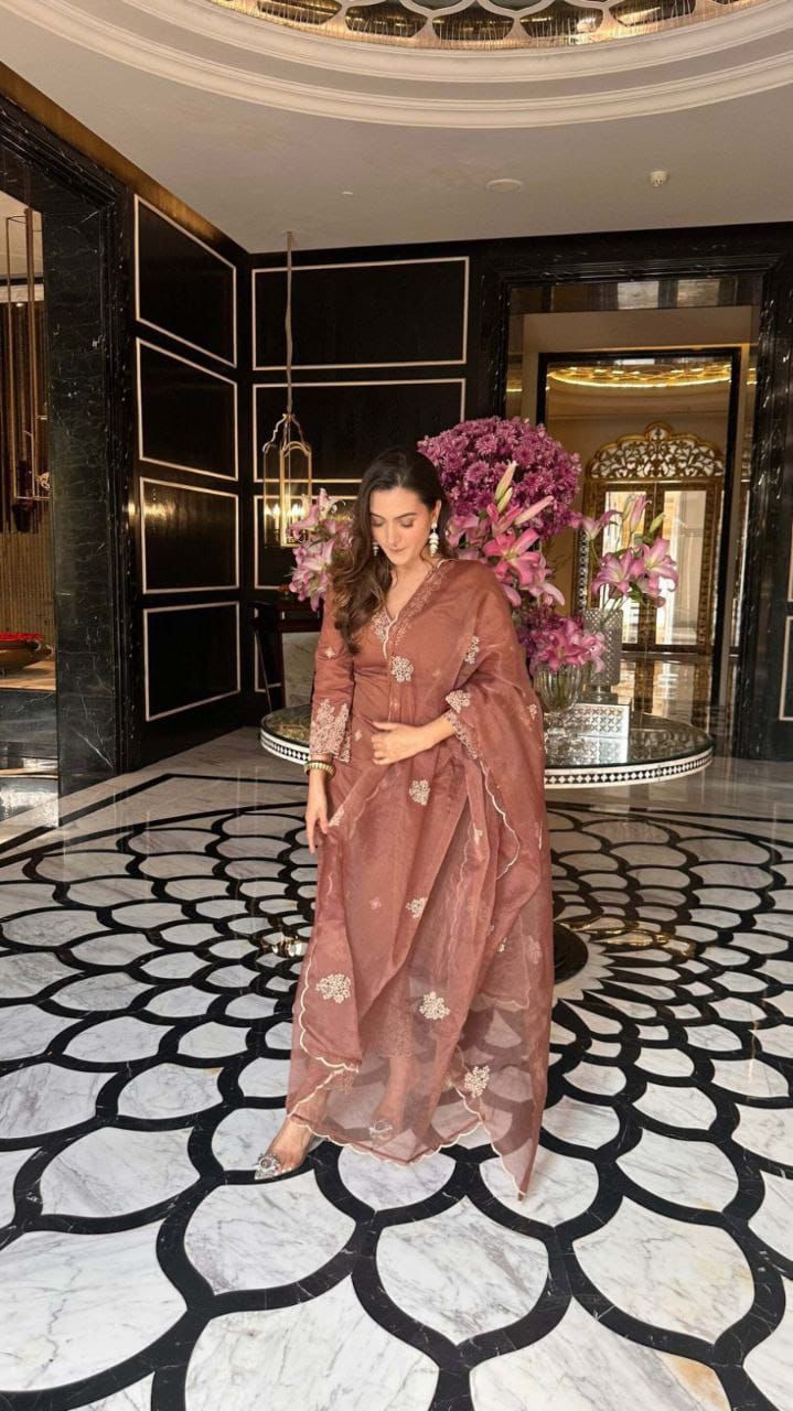 Product Image - Designer Georgette Wedding Saree