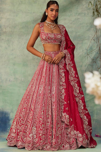 Product Image - Stunning Designer Lehenga Red
