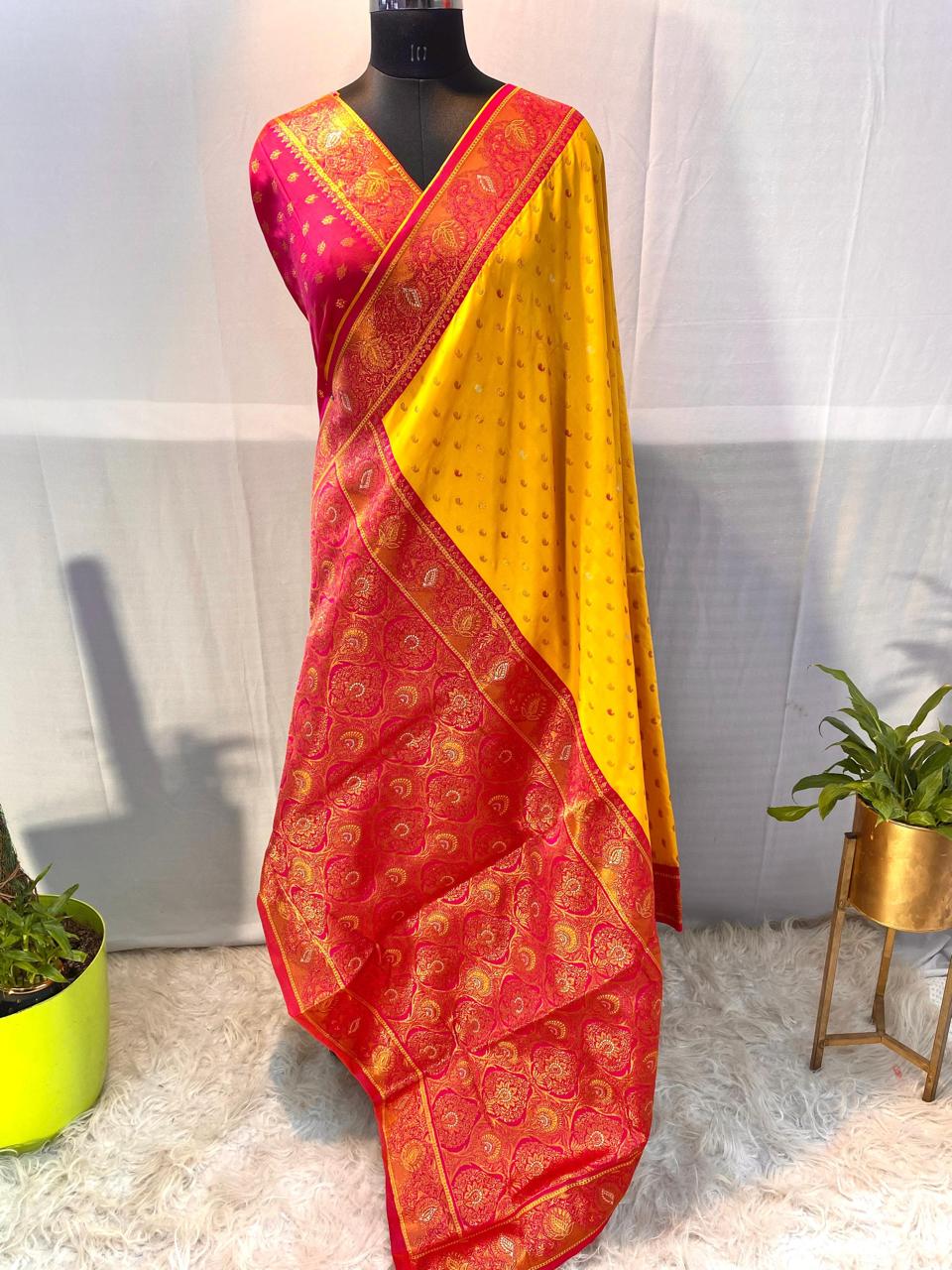 Product Image - Exquisite Pure Soft Paithani Silk Saree with Contrast Weaving Border