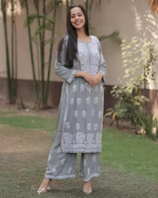Product Image - Elegant Chikankari Kurti with Pant Set - Perfect Festive and Workwear