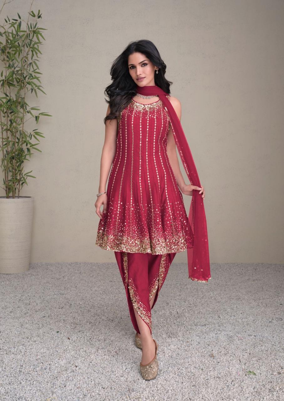 Product Image - Elegant Jashn Gold Silk Designer Saree for Festive and Wedding Wear
