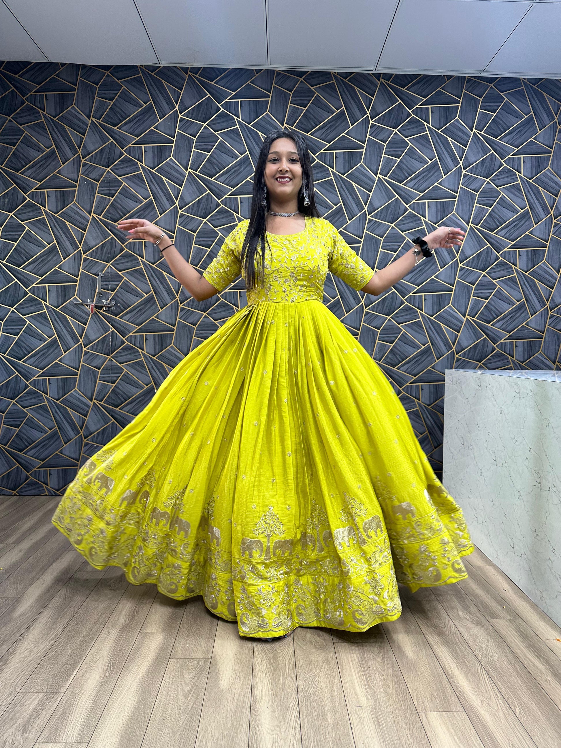 Product Image - Tapi Creation New Festival Gown - Chinon Embroidery Thread Work