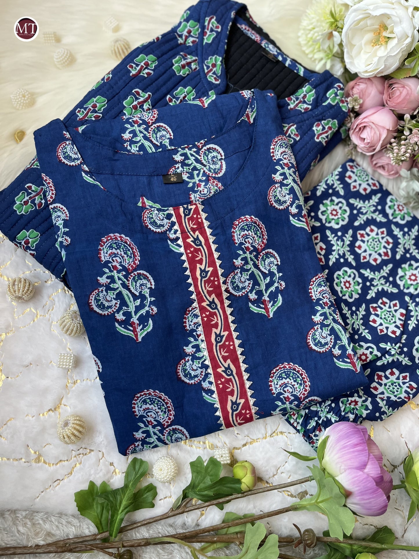 Product Image - Voluminous Jacket Suit Set - Elegant Cotton Ethnic Wear