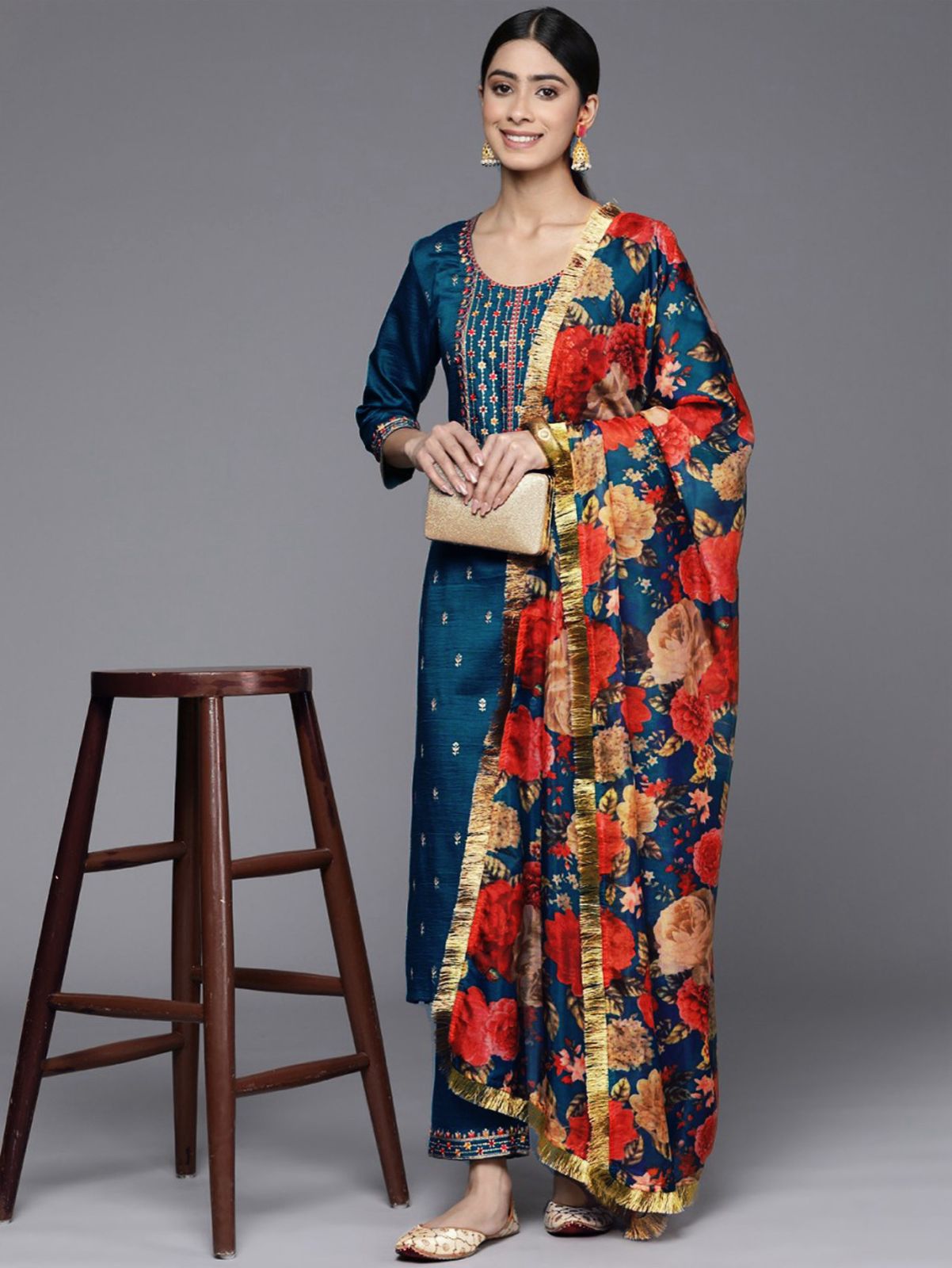 Product Image - Designer Georgette Saree for Festive Occasions - Morni Creation
