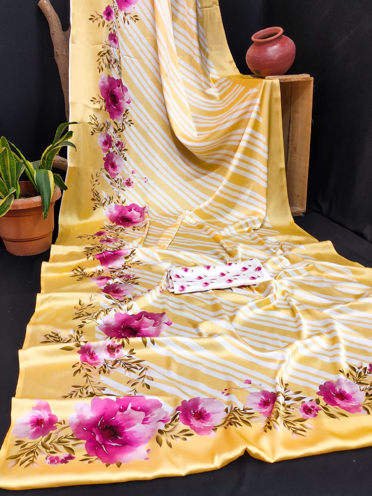 Product Image - Designer Georgette Saree for Festive and Wedding Wear