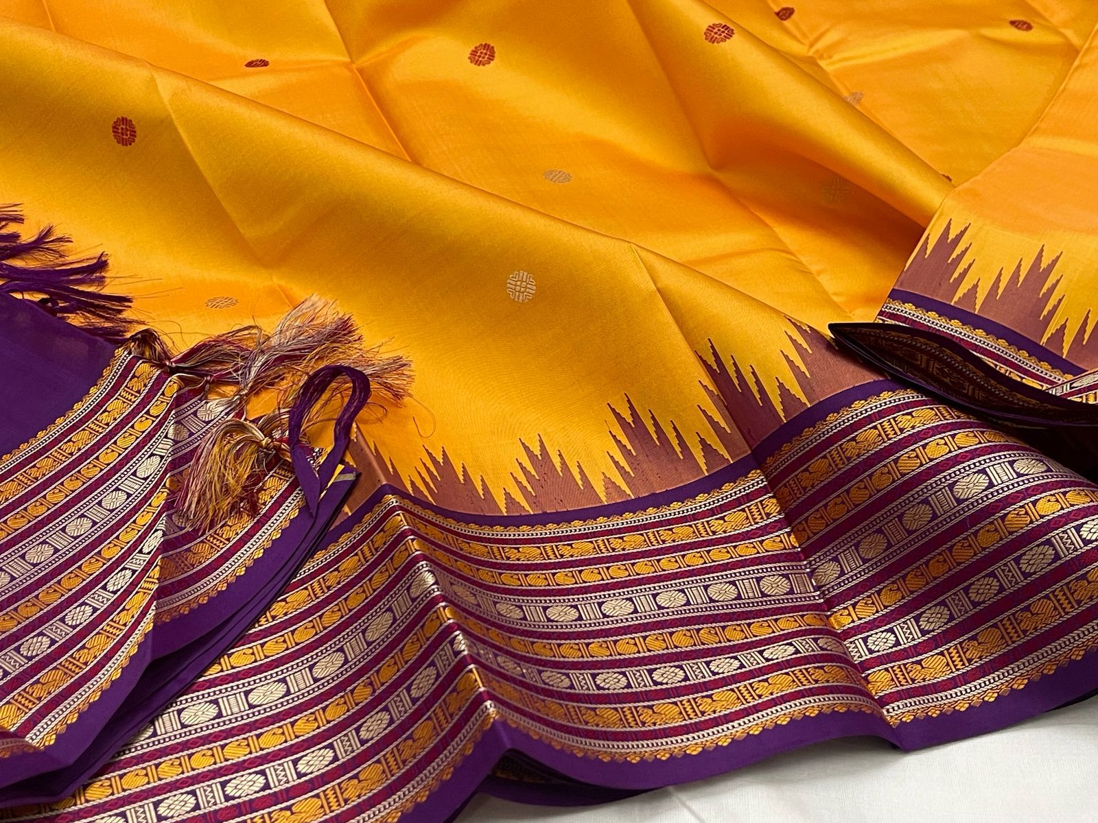 Product Image - Exquisite Kanchipuram Pure Silk Handloom Saree