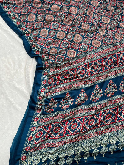 Product Image - Elegant Semi Gajji Bandhej Silk Saree - Perfect Ethnic Wear