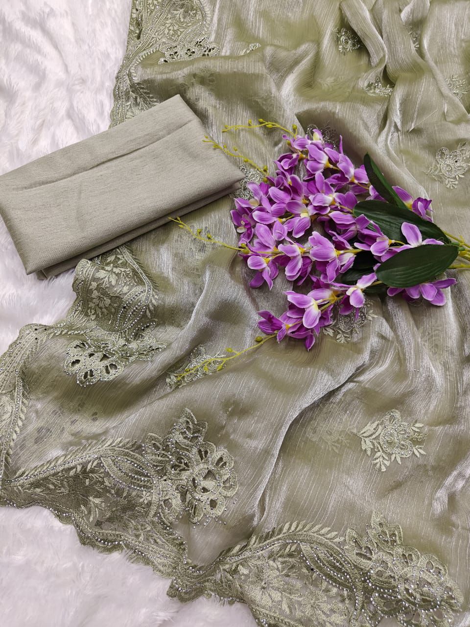 Product Image - Elegant Designer Georgette Saree for Weddings & Festive Wear