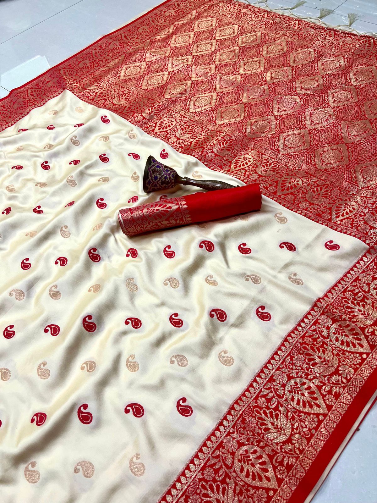 Product Image - Exquisite Pure Soft Satin Banarasi Silk Saree with Original Gold Jari