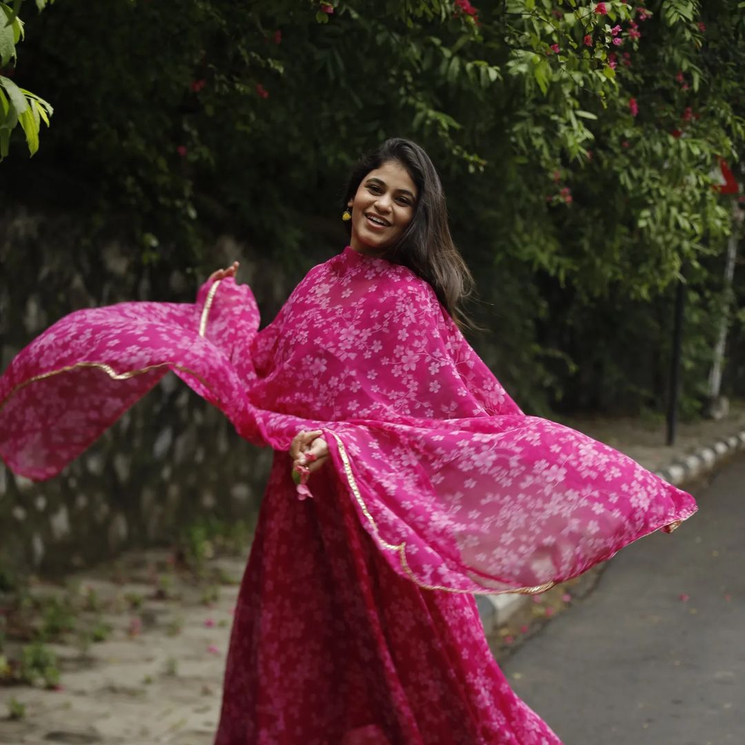 Product Image - Elegant Designer Georgette Saree | Festive Wear & Wedding Outfits