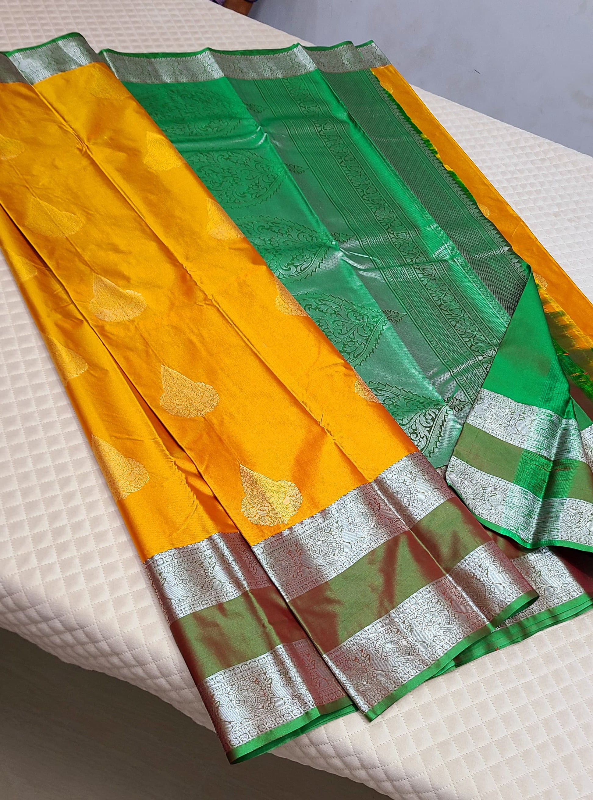 Product Image - Kanchipuram Classic Pattern Silk Sarees