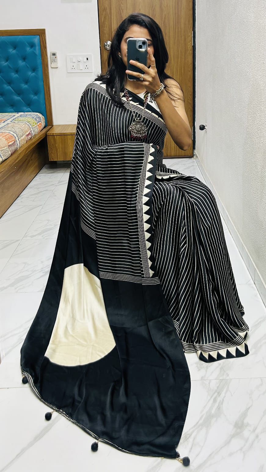 Product Image - Designer Georgette Saree for Weddings and Festive Occasions