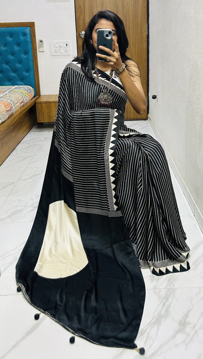 Product Image - Designer Georgette Saree for Weddings and Festive Occasions