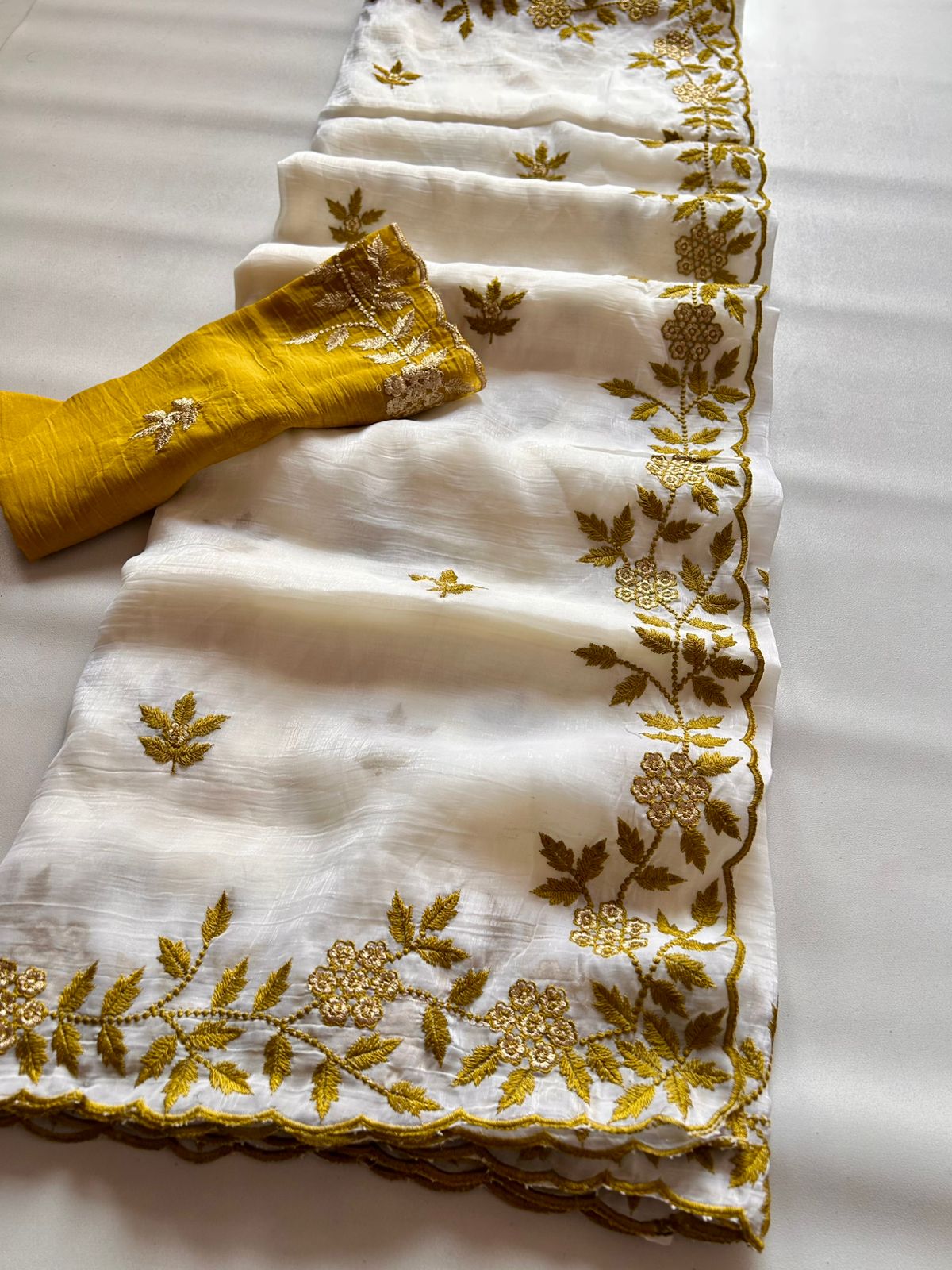 Product Image - Elegant White Silk Designer Saree with Heavy Embroidery