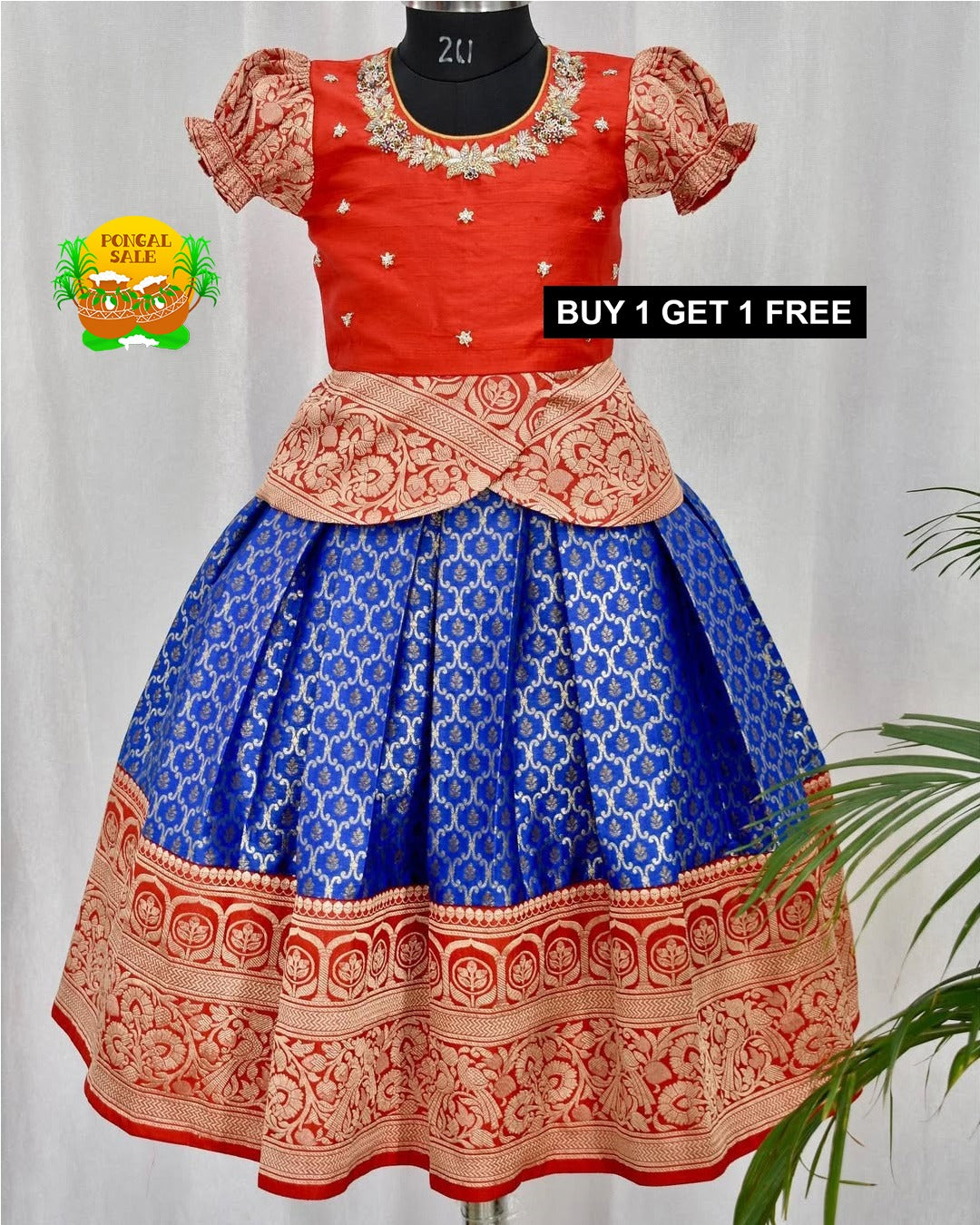 Product Image - Elegant Designer Georgette Saree for Festive and Wedding Wear