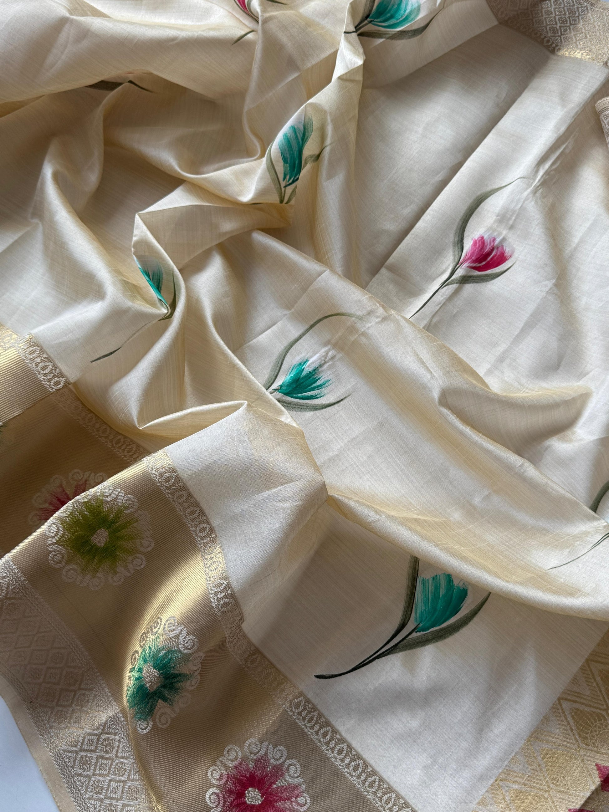 Product Image - Exclusive Designer Tussar Saree with Hand Brush Print - Premium Ethnic Wear