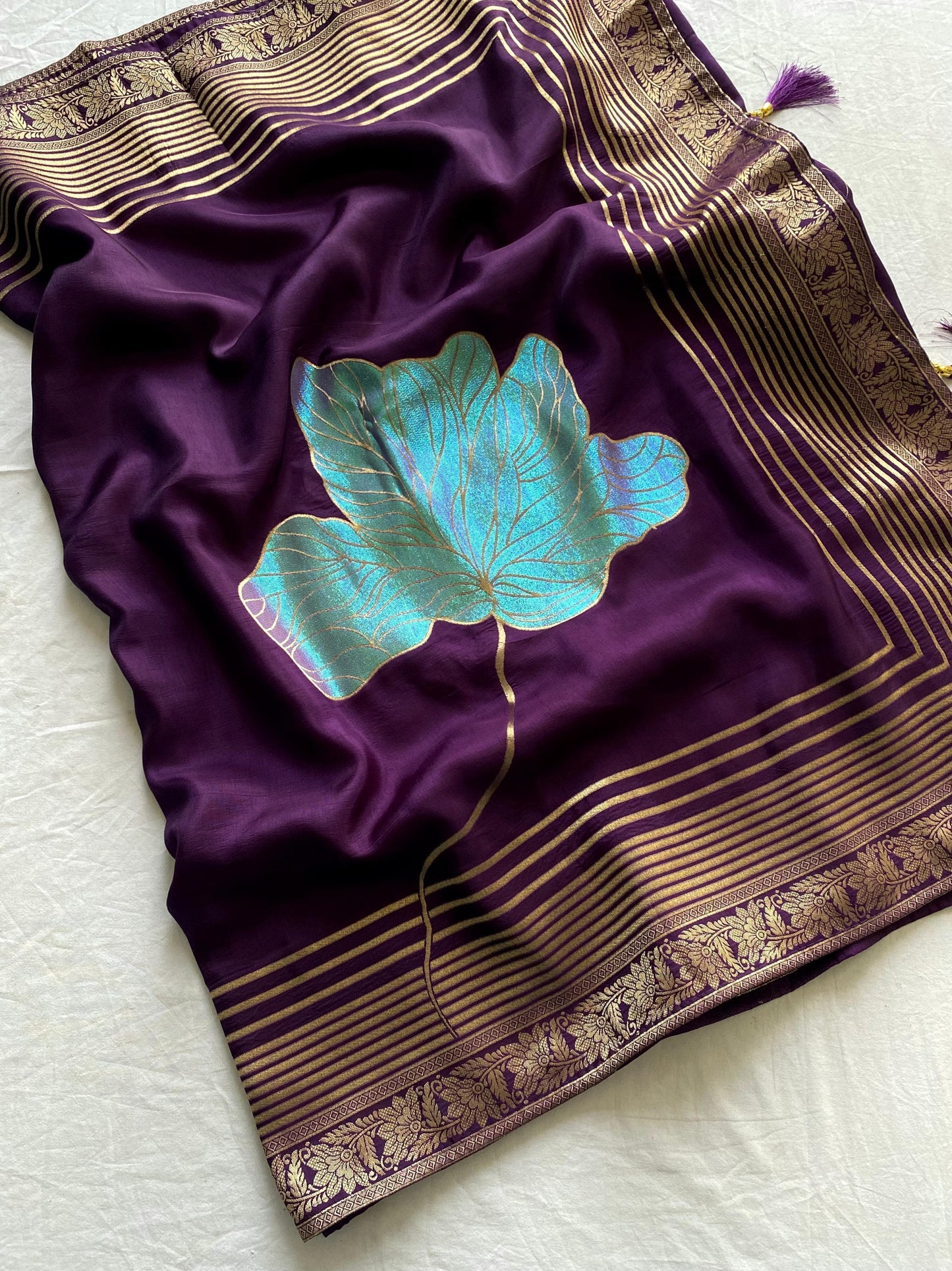 Product Image - Designer Munga Silk Sarees with Zari & 3D Flower Woven Design - SAI PALLAVI