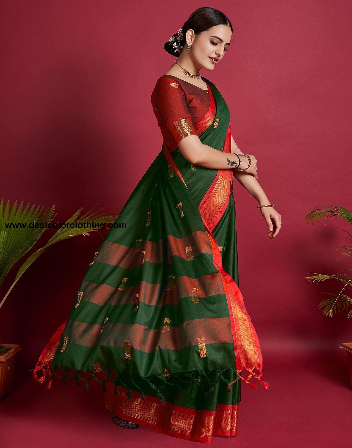 Dark Green Jacquard Silk Saree