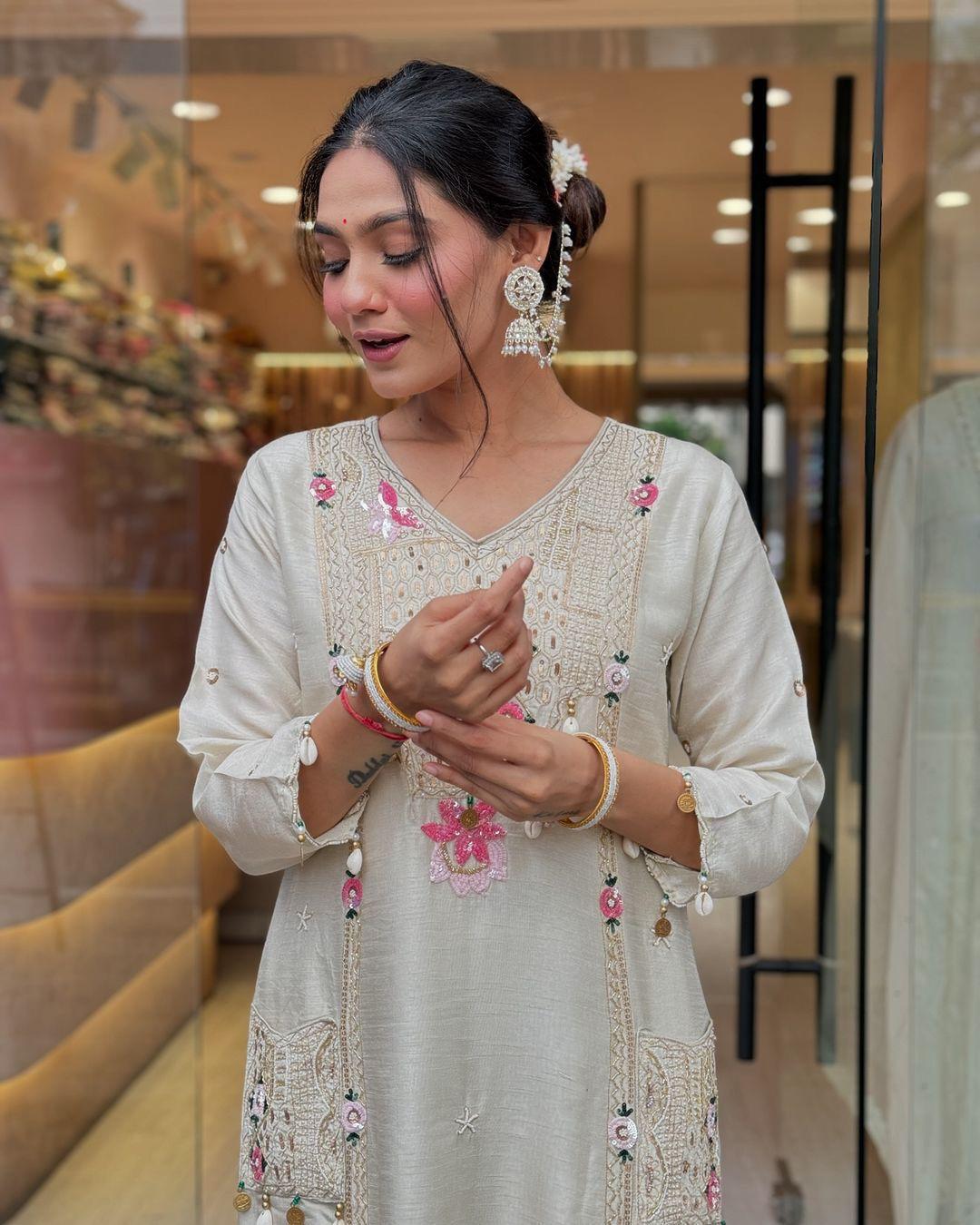 Product Image - Designer Georgette Festive Saree with Intricate Embroidery Work
