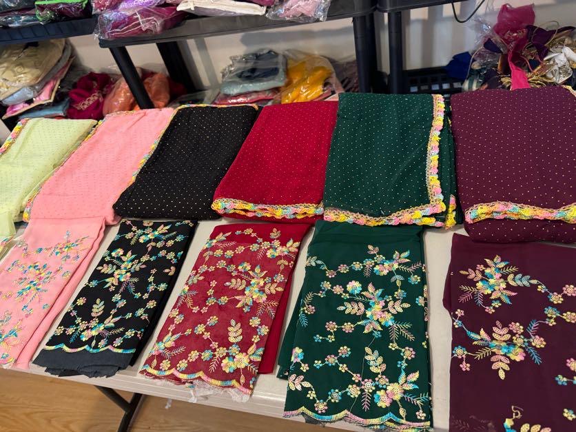 Product Image - Shop soft and simple georgette party wear sarees for weddings, pa - 1