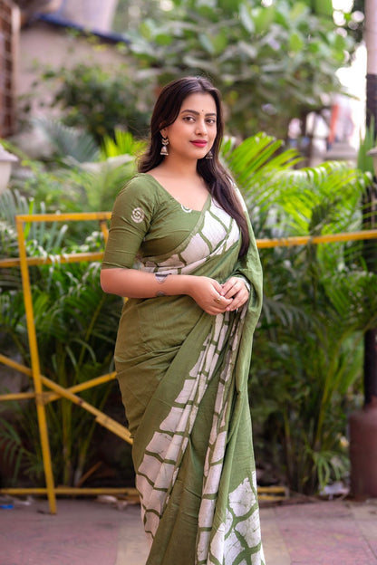 Product Image - Pure Chanderi Batik Saree with Unique Gala Style Prints & Tassels