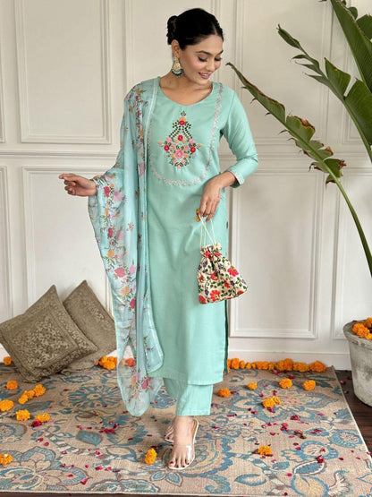 Product Image - Elegant Embroidered Kurti Set with Silk Dupatta