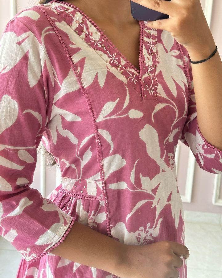 Product Image - Designer Cotton Kurti Set - Floral Print & Comfort Fit