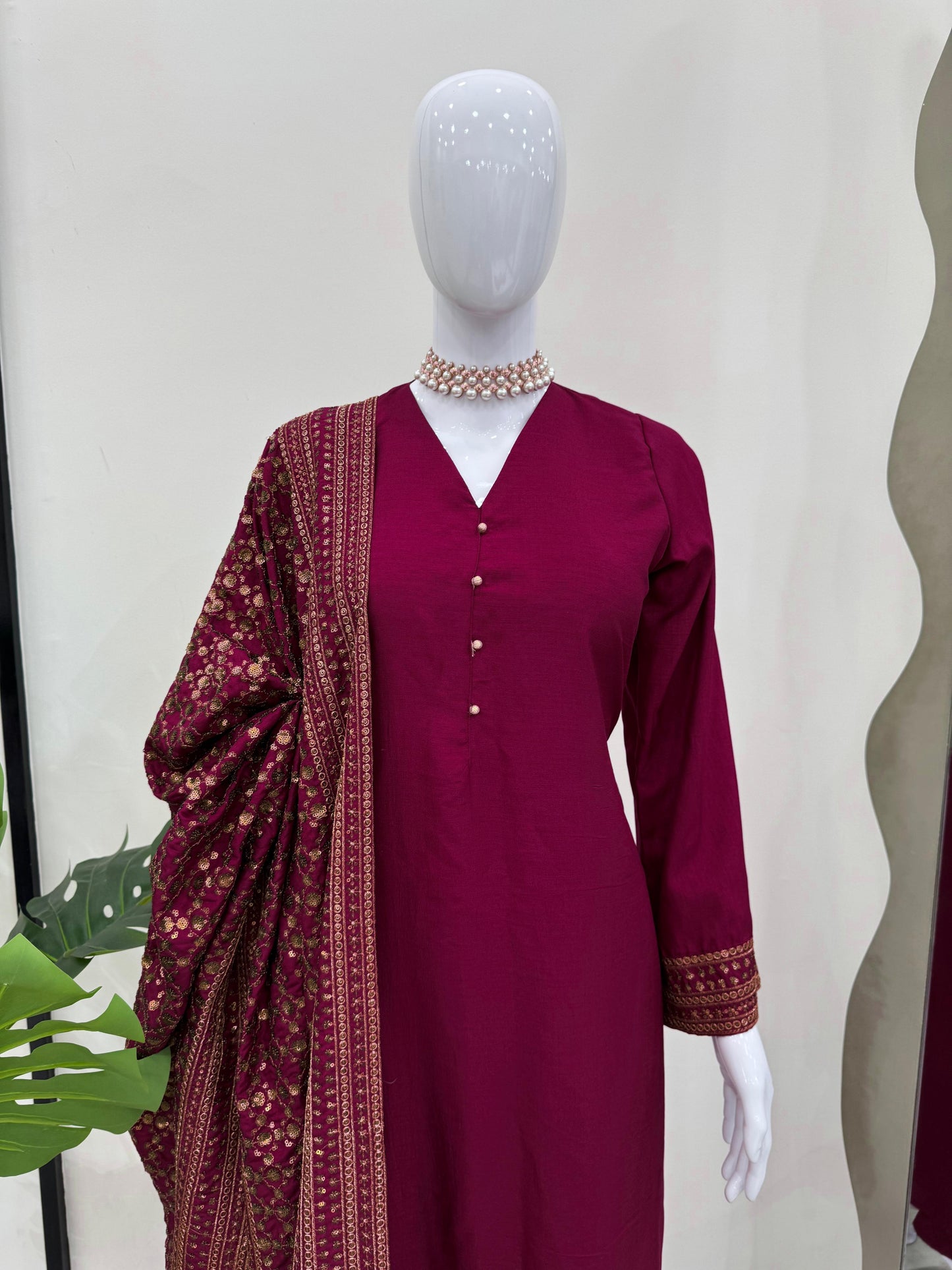 Product Image - Exquisite Designer Saree in Monsoon Silk - Perfect for Festive Wear