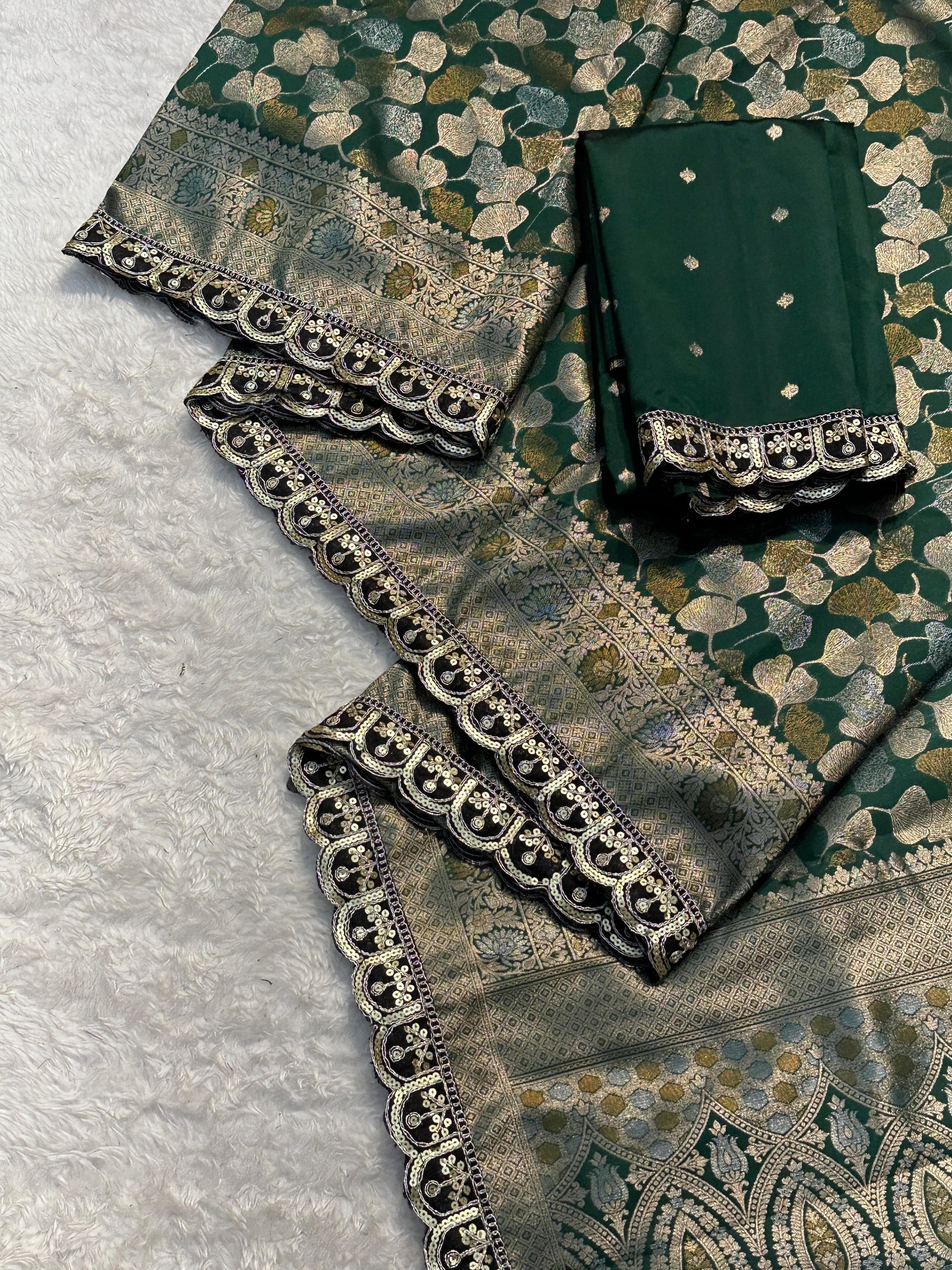 Product Image - Elegant Pure Soft Silk Saree with Embroidery