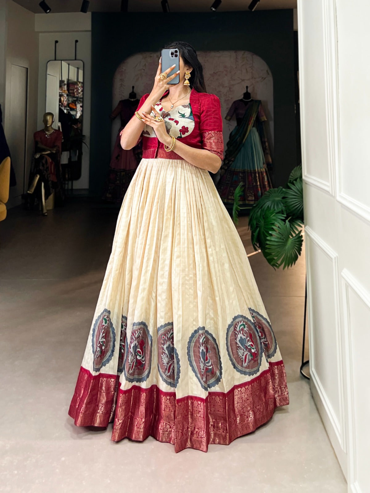 Product Image - Designer Dola Silk Gown with Kalamkari Print and Zari Weaving – Perfect for Weddings & Festive Occasions