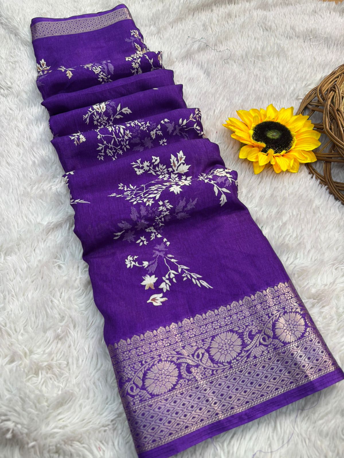 Product Image - Elegant Pure Dola Silk Designer Saree with Jacquard Butti
