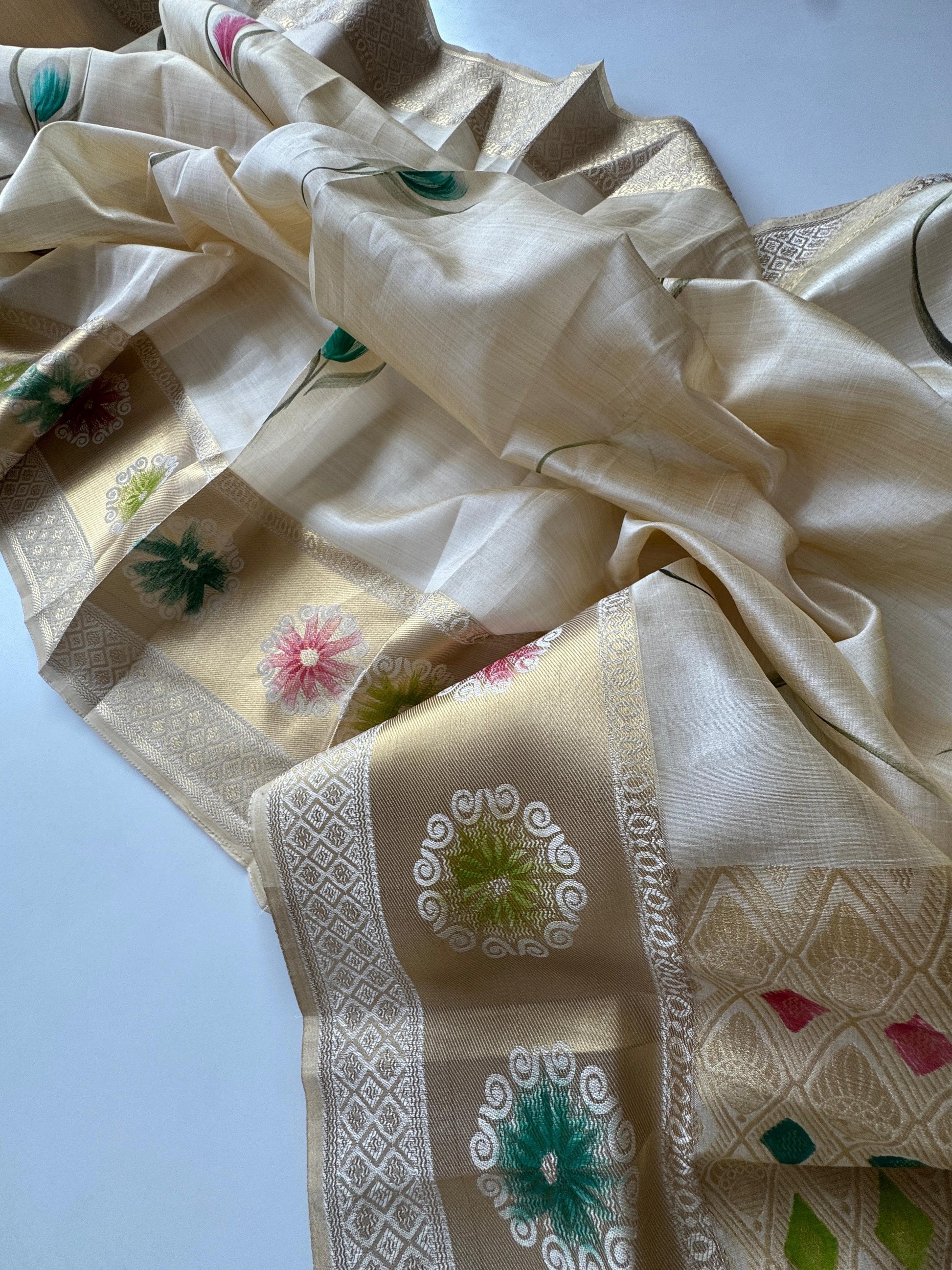 Product Image - Exclusive Designer Tussar Saree with Hand Brush Print - Premium Ethnic Wear
