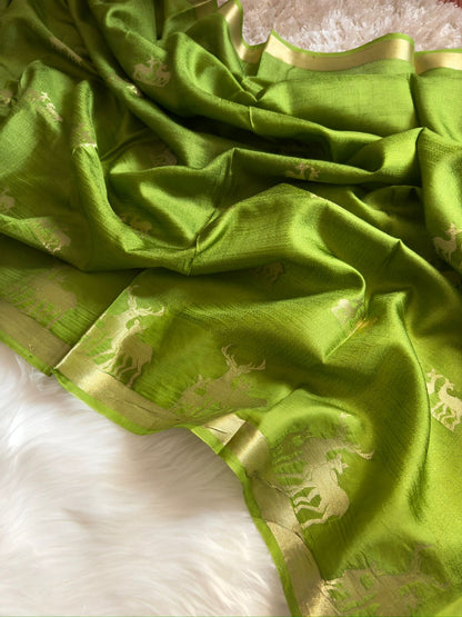 Product Image - Hiran Silk - Pure Khadi Silk Designer Saree with Deer Design | Festive & Wedding Wear